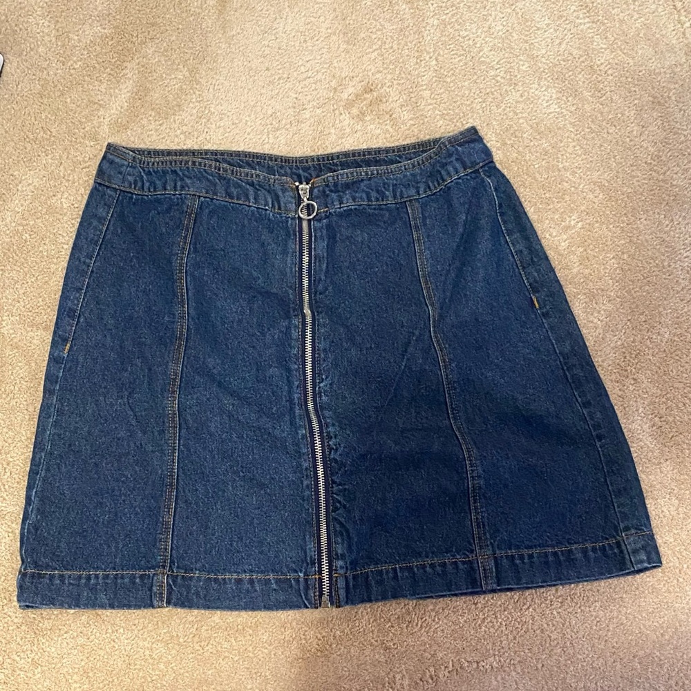 Y2K H&M Zip-Up High Waist A-line Denim Mini Skirt 🔥